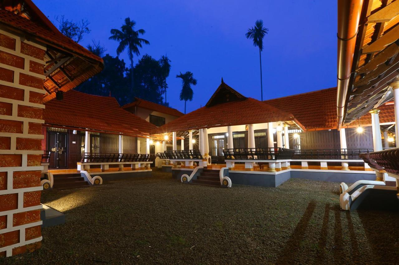 Palmy Lake Resort Alappuzha 外观 照片